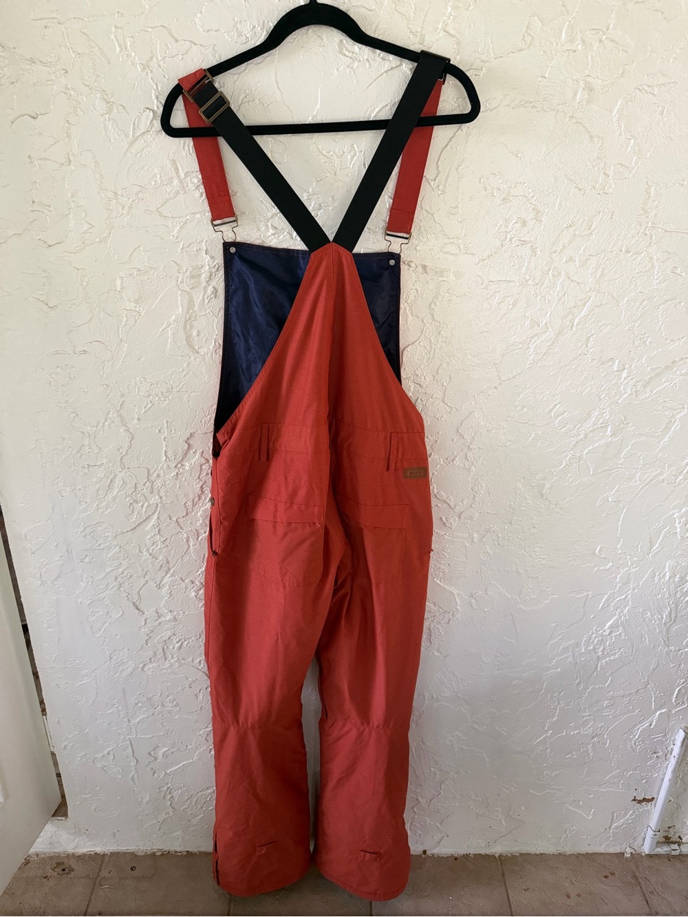 Roxy Ski/Snowboarding Bib Size Medium - Picture 4 of 7